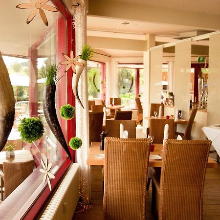Malteser Komturei Hotel / Restaurant Bergisch Gladbach Kültér fotó