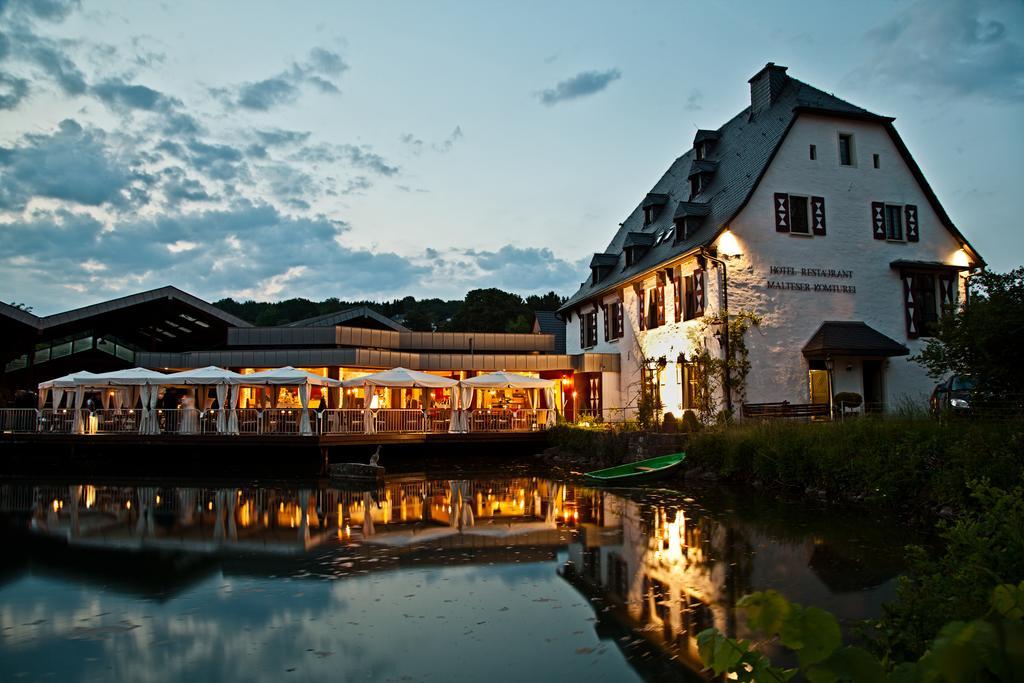 Malteser Komturei Hotel / Restaurant Bergisch Gladbach Kültér fotó
